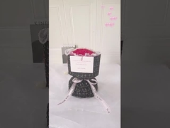 هدیه برای روز جهانی زنان، روز مادر، گلدسته های تولد، صابون، گوزن و گل رز برای