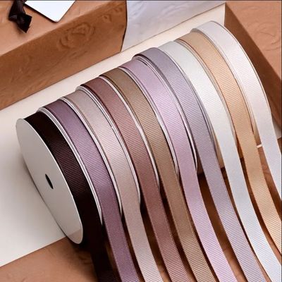 قیمت خوب یاما ریبن استاک کلاسیک شکلات قهوه ای روشن رول ریبن grosgrain برای جعبه هدیه warp آنلاین