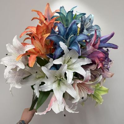 خرید گل للی خانه عروسی گل مصنوعی دکوراسیون اتاق نشیمن خانه عکاسی لوازم آرایش گل تولید آنلاین