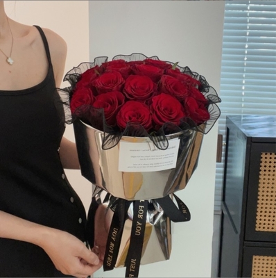 خرید کاغذ بسته بندی نقره ای ضد آب ضخیم شده online manufacture