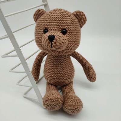 خرید Kawaii Bear Amigurumi اسباب بازی دست ساز قلاب بافی نرم عروسک بافتنی نوزاد اسباب بازی مخمل دار حیوانات شکم پر شده با پر کردن PP پنبه تولید آنلاین