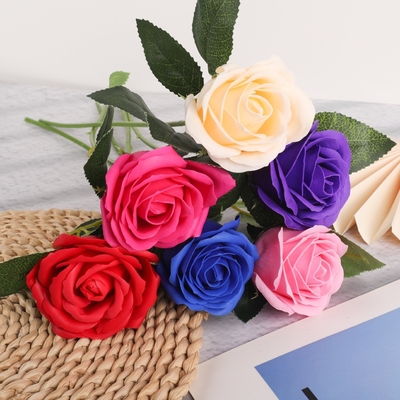 قیمت خوب صابون تک، تزئین گل رز، گل های مصنوعی، تزئینات خانگی، گلدسته ها، گل های مصنوعی و قرار دادن داخل هتل ها آنلاین