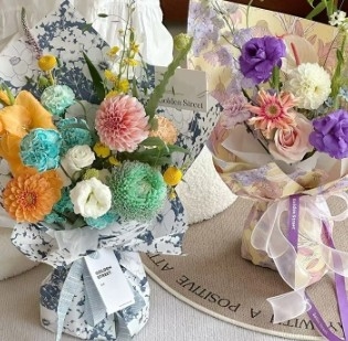 گل رویایی هنر گل کاغذی چیدمان گل بسته بندی کاغذ