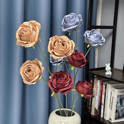 قیمت خوب گل های شبیه سازی شده، 3 رز، دکور منزل عروسی، چیدمان صحنه دسته گل دست ساز، تزئین گل مصنوعی فرامرزی آنلاین