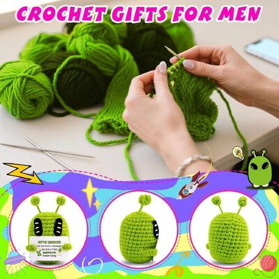 قیمت خوب Handmade Knit Positive Extraterrestrial Martian Doll Birthday Classmate Fathers Graduation Gifts Crochet Doll آنلاین